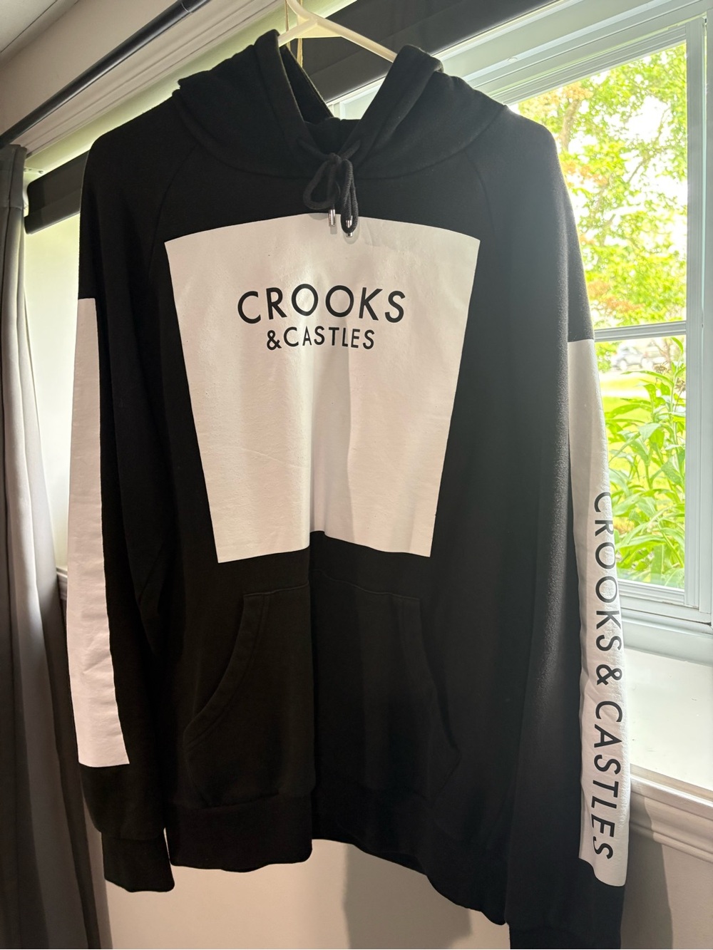 Crooks & Castles Black and White Logo Zip-Up Sweater
